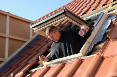 Pose de fenêtres de toit Velux à Hoste